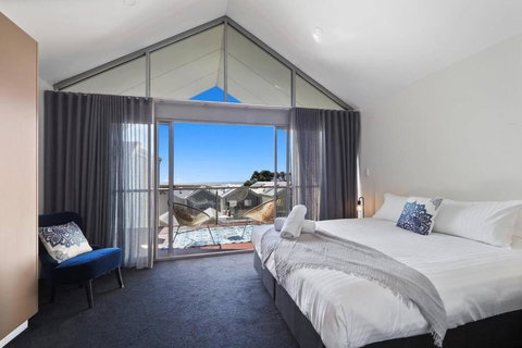 Milieu At Seine - Accommodation Bookings 1