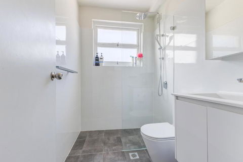 Miracle Miranda Sydney Apartment - Accommodation Bookings 2