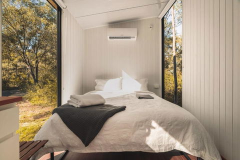 Mirror Reflections By Tiny Away - Accommodation Bookings 3