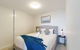 Modern 1 Bed Opposite Racecourse - thumb 1