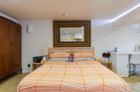 Modern & Homely Comfort - Accommodation Bookings 1