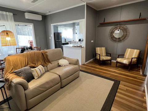 Mooney St Manor - Accommodation Bookings 3
