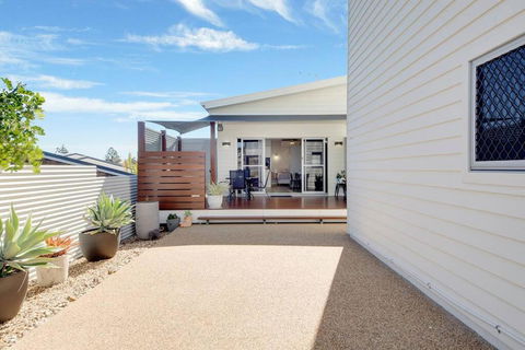 Modern Luxury Studio Apartment - Accommodation Bookings 1