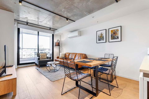 Modern Urban Retreat In Brunswick - Accommodation Bookings 3