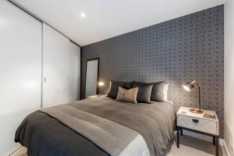 Monochrome And Matte - Sophisticated Loft Living - Accommodation Bookings 3