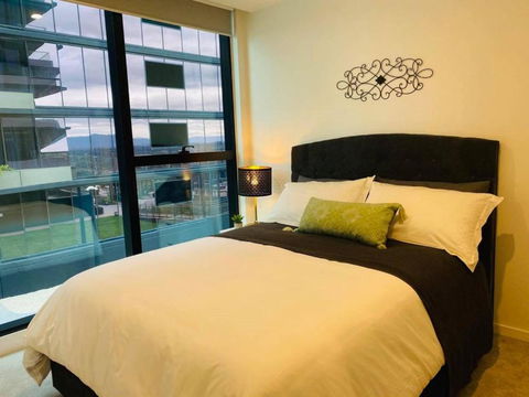 Moody Moon Apartment @ Sky Garden - Glen Waverley - Accommodation Bookings 1