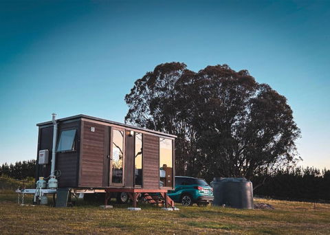 Moon Shadow By Tiny Away - Accommodation Bookings 1