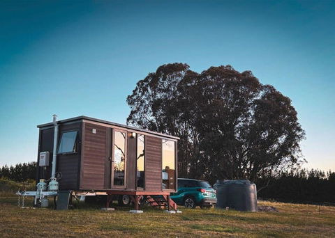 Moon Shadow By Tiny Away - Accommodation Bookings 0