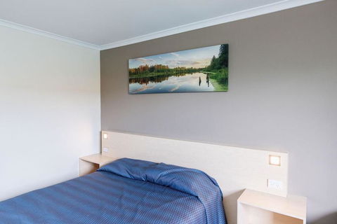 Morayfield Tavern - Accommodation Bookings 2