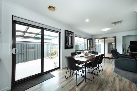 Motel Woongarra - Accommodation Bookings 3