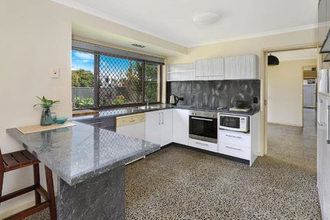NAROO7- PRIME, CENTRE OF MOOLOOLABA LOCATION - Accommodation Bookings 1