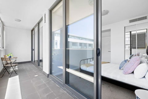 NEW 3BR Apt In Kingsgrove Sleeps 7 - Accommodation Bookings 1