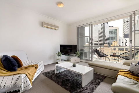 NEW! A Comfy & Stylish Apt Next To Darling Harbour - Accommodation Bookings 1