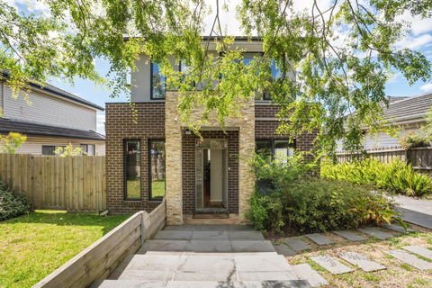 New Comfort House Near Box Hill - Accommodation Bookings 0