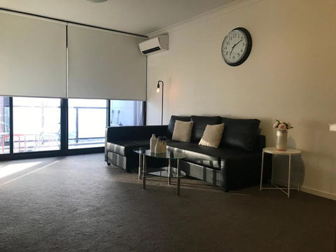 New Luxurious Skyview 2Bedroom Apartment Liverpool - Accommodation Bookings 3