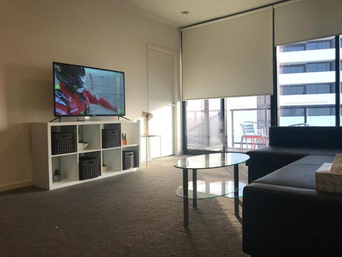 New Luxurious Skyview 2Bedroom Apartment Liverpool - Accommodation Bookings 1