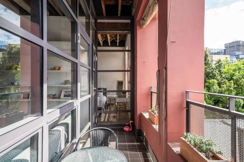 New York Style Apartment In Chippendale NSW - Accommodation Bookings 1