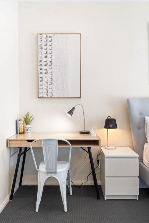 No Stairs, Big House, Garage Richmond Residence 2 - Accommodation Bookings 1