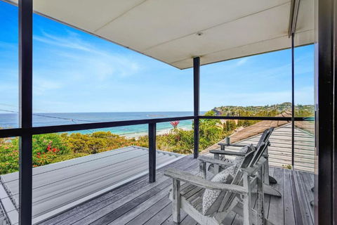 Newport Surf Break - Accommodation Bookings 2