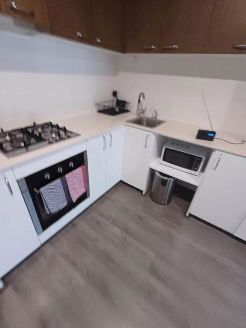 Nice 2 Bedroom Apartment - Accommodation Bookings 1