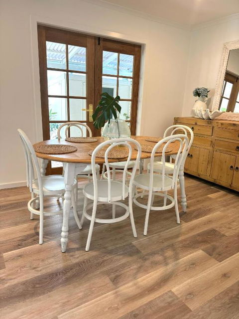 Noraville Hamptons Style Beach House - Accommodation Bookings 2