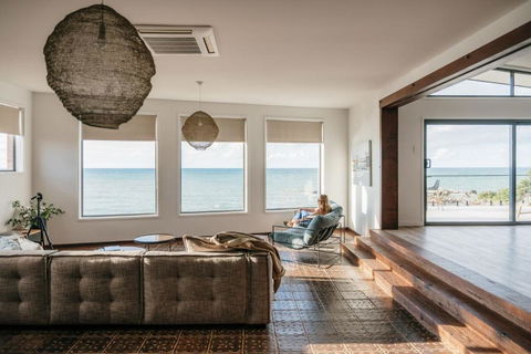 Novo Luxury Apartment Penguin Accommodation Itas - Accommodation Bookings 3