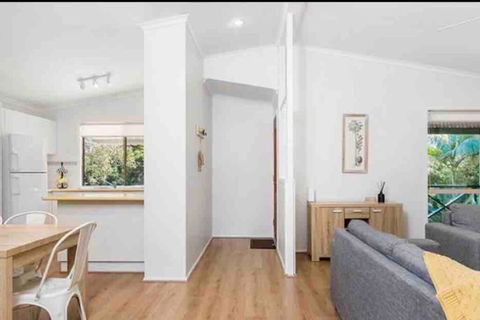 NORTH BYRON BEACH HOUSE Surf Sun Sand - Accommodation Bookings 3