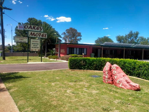 Oakey Motel - Accommodation Bookings 3