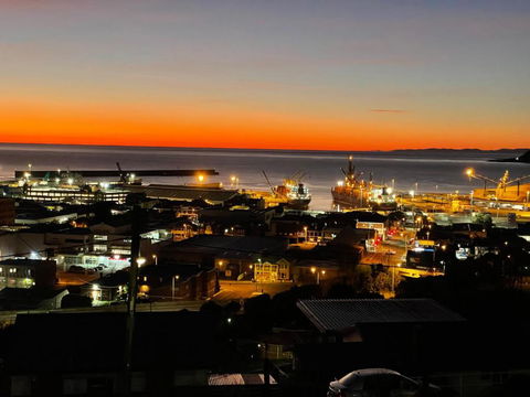 Oakleigh House - Accommodation Bookings 1