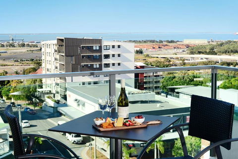 Oaks Gladstone Grand Hotel - Accommodation Bookings 0