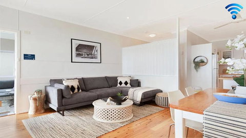 Ocean Blue Apartment One - Accommodation Bookings 0