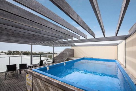 Ocean Blue Views In Central Dromana - Accommodation Bookings 3