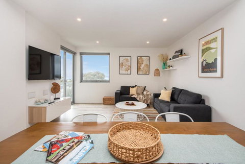 Ocean Blue Views In Central Dromana - Accommodation Bookings 2