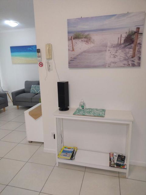 Ocean Breeze Apartments Hervey Bay - Accommodation Bookings 1