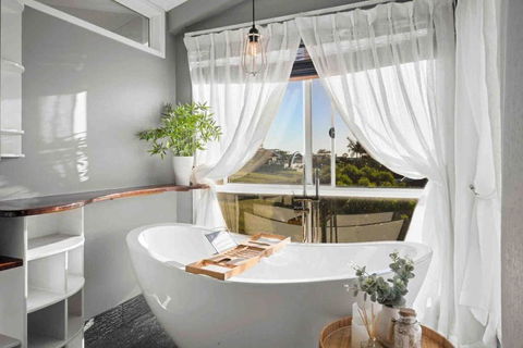 Ocean Breeze At Rainbow Beach - Accommodation Bookings 0