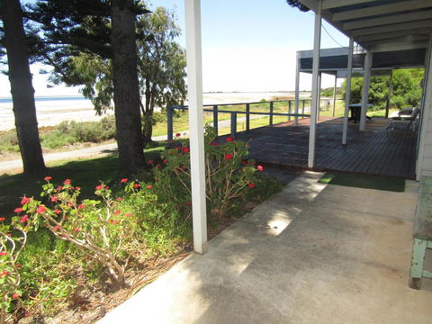 Ocean Devotion - Point Turton - Accommodation Bookings 1
