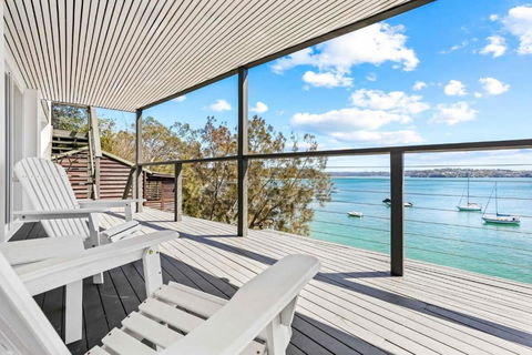 Ocean Front Luxury The Lambeth Walk - Accommodation Bookings 3