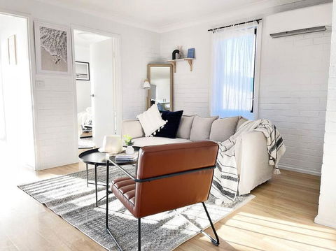 OCEAN MIST - DIRECT BEACHFRONT ON CASEYs BEACH - Accommodation Bookings 0
