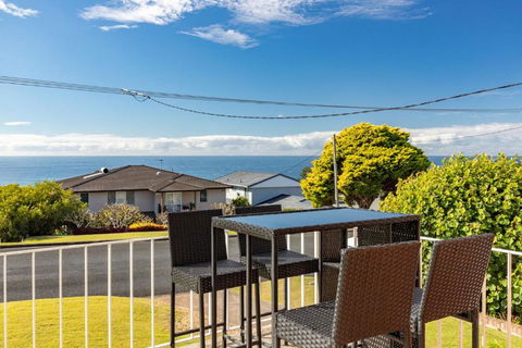 Ocean View - Accommodation Bookings 1