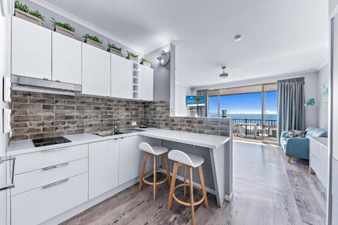 Ocean View 16A Studio Pool & Spa Wi-Fi - Accommodation Bookings 0