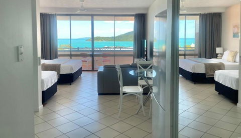 Ocean View 33A Studio Pool Ocean View WIFI - Accommodation Bookings 1