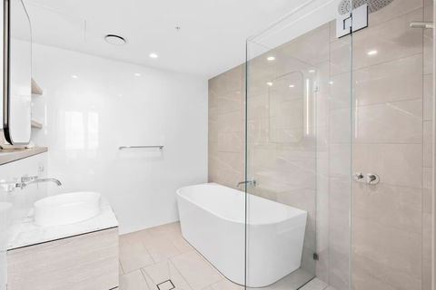 Ocean View 3Bed Apt In Surfers - Accommodation Bookings 3