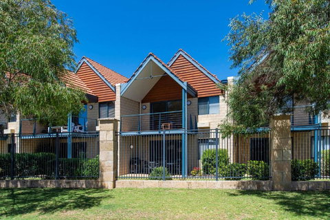 Ocean View Port Geographe - Accommodation Bookings 0