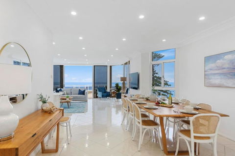 Ocean Vista Escape - A Lofty Beachfront Penthouse - Accommodation Bookings 2