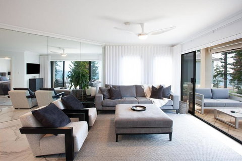 Oceanfront Oasis, Manly - Accommodation Bookings 1