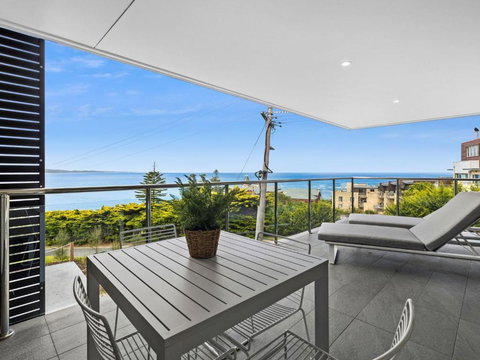 Oceania 6 - Accommodation Bookings 1