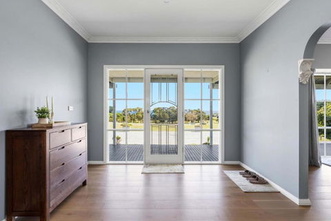 Oceanview On The Hill - Accommodation Bookings 2
