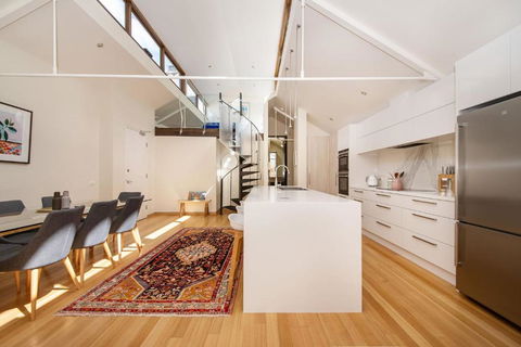 Oh So Collingwood - Accommodation Bookings 1