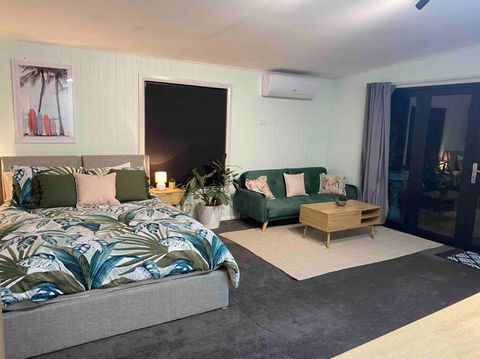 On Track Getaway - Accommodation Bookings 0