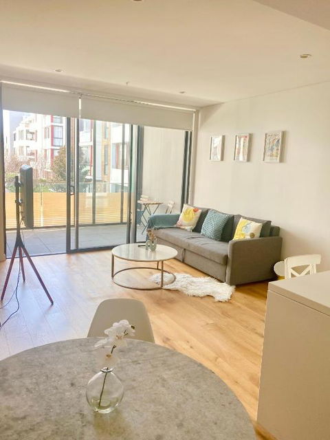 One Bedroom With Roof Top Pool - Accommodation Bookings 1